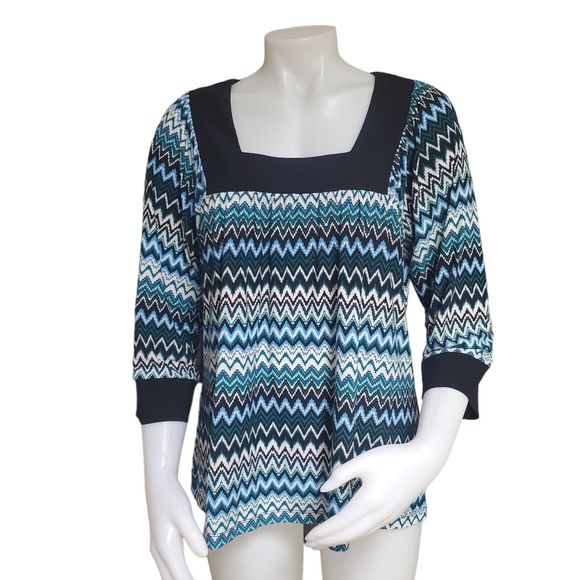 Suzie Couture Chevron Print Blouse Size Large Blue Black Square Boat Neck - Picture 1 of 7